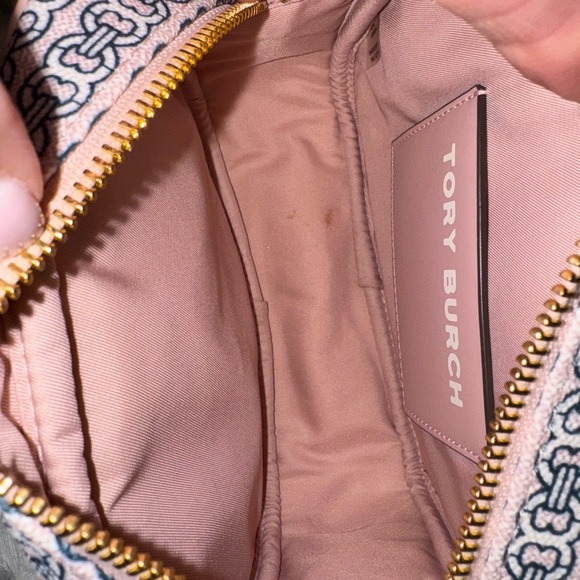 Tory Burch small crossbody - Picture 7 of 9